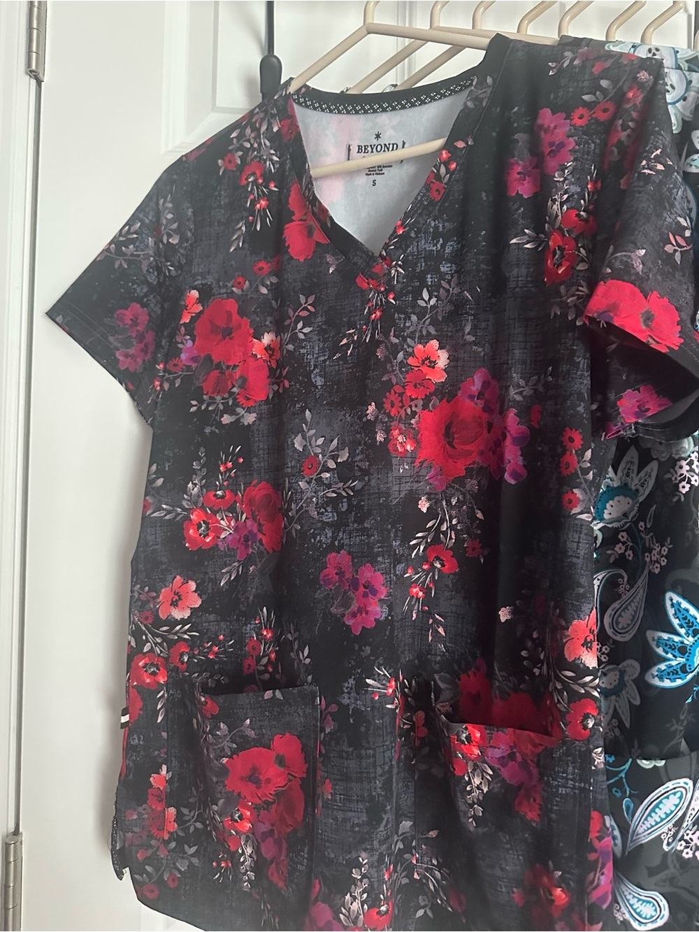 Set of 10 Medical Scrub tops Size Small mostly - Picture 4 of 12